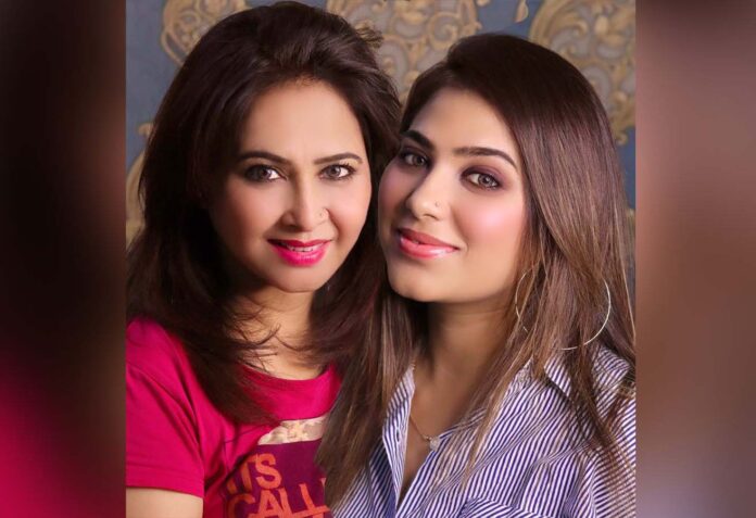 Meet Kajal and Simran - The Dynamic Makeup Artists Who Are Heading Up The Beauty Industry