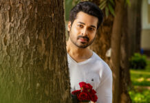 Chetan Cheenu’s new nude poster raises eyebrows Chetan Cheenu's new nude poster raises eyebrows