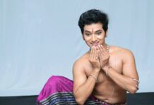 Rinku Kumar Sahoo – Inspiring journey of a male Odissi and Sambalpuri Dancer whose passion and love for dance knew no bounds Rinku Kumar Sahoo – Inspiring journey of a male Odissi and Sambalpuri Dancer whose passion and love for dance knew no bounds