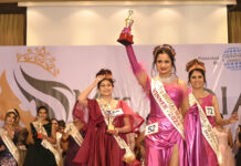 “Scientist crowned as Mrs India My Identity 2022″