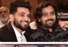 Pune witnessed a starry night at Maharashtra Ratna Gaurav Award ceremony organised by Shalini Foundation