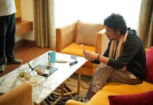 Papon Visits Radisson Blu Pune Hinjawadi During Pune Show