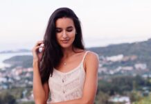 My Go-To Easy Fancy Dinner: Onion And Ricotta Tart