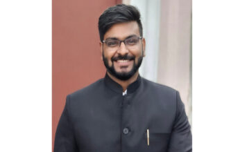 From the Collectorate to the Crucible of Verse