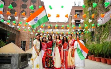 LPU Youth Take Pledge for Economic Independence as India Celebrates 80th Independence Day