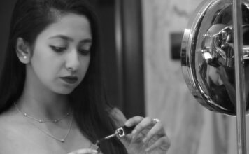 The Artist Who Built Her Music Career Between a 9-to-5, a College Loan and a Room That Became Her First Studio